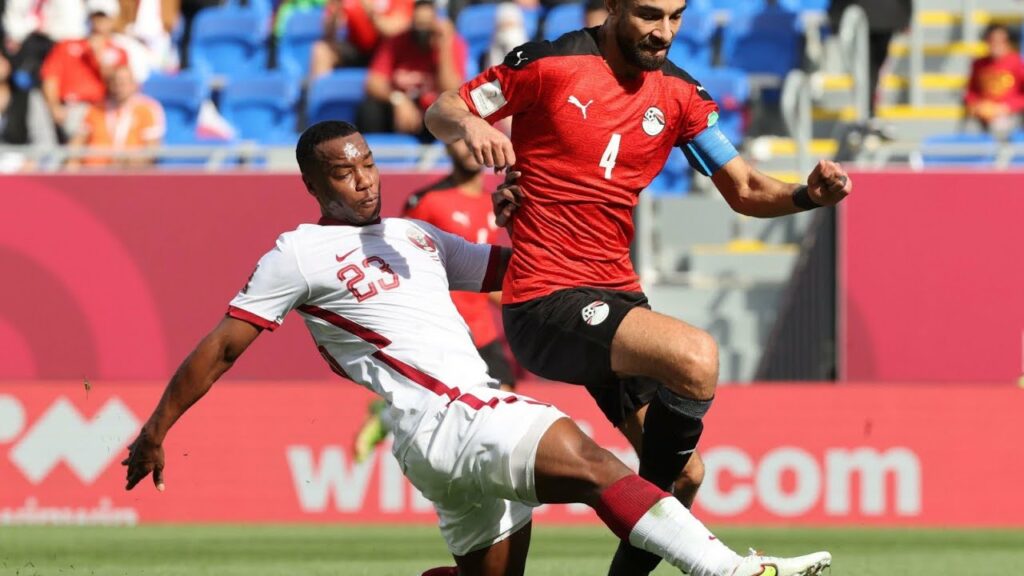 تصديات حارس مرمى قطر برشم ضد منتخب مصر في كأس العرب