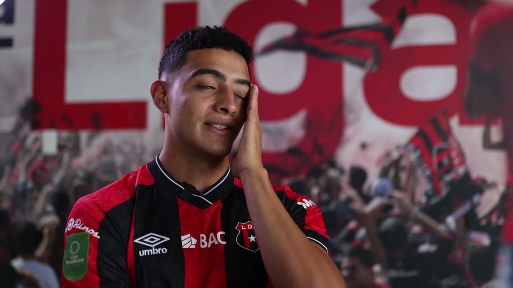 Entrevista con Daniel Chacón tras fichar con Alajuelense