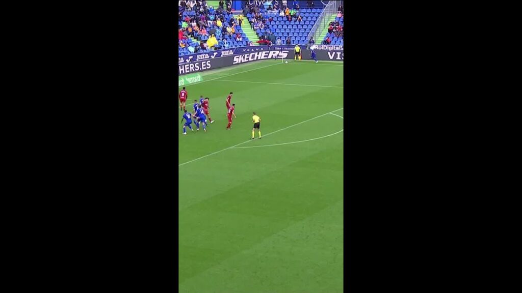 MITROVIC adelanta al Getafe CF 🙌 #shorts MITROVIC adelanta al Getafe CF 🙌 #shorts