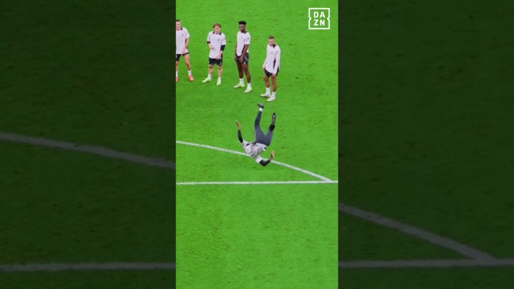 Rüdiger, tut das nicht weh?!