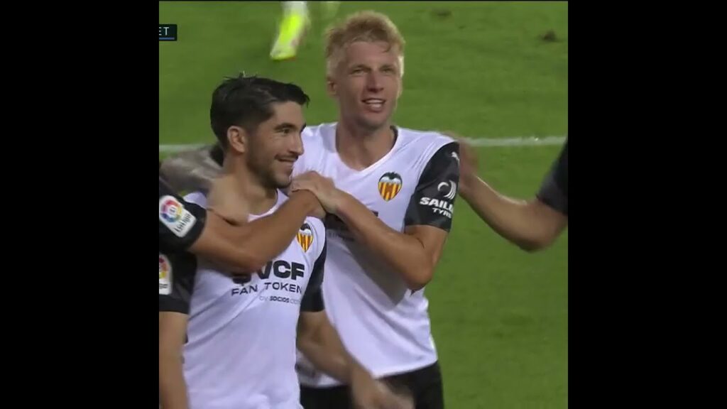 Carlos Soler scores the first goal of the LaLiga season | #Shorts Carlos Soler scores the first goal of the LaLiga season | #Shorts