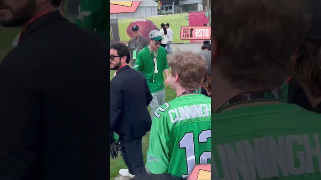 Antoine Griezmann está listo para disfrutar el Super Bowl LIX #SBLIX #Superbowl #Mahomes #Chiefs