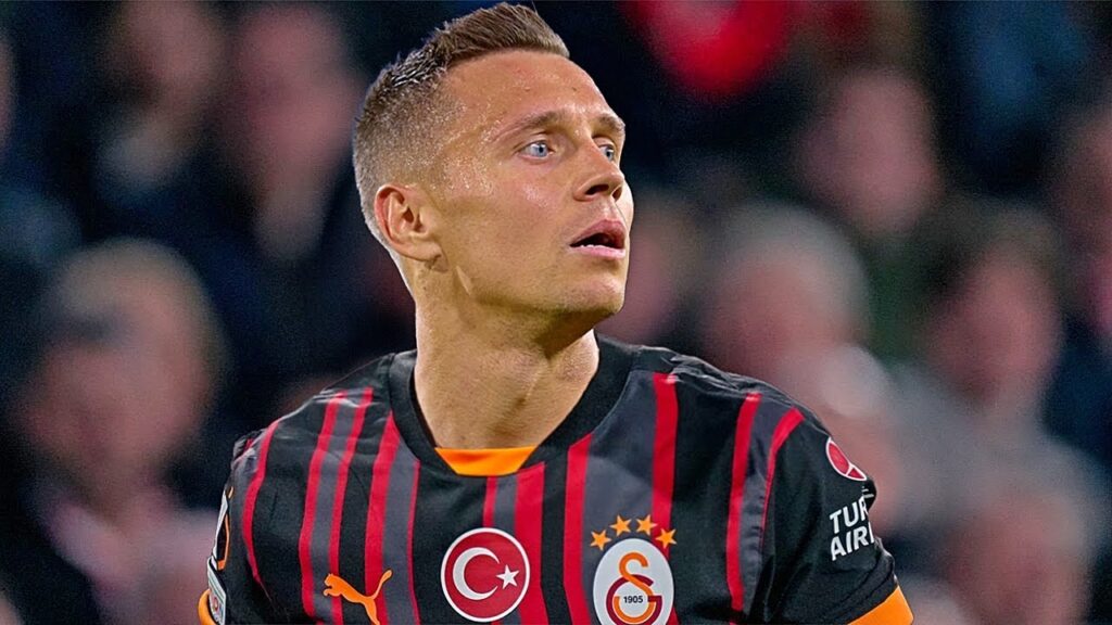 THIS is why Galatasaray signed Przemysław Frankowski