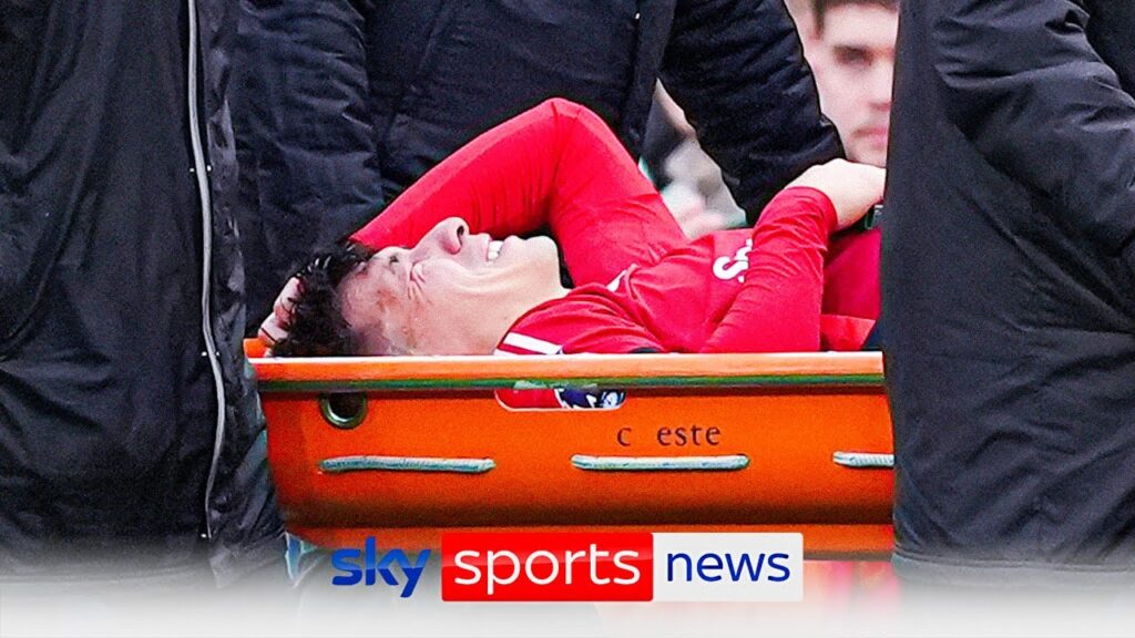Lisandro Martinez has suffered a cruciate ligament injury, Manchester United confirm