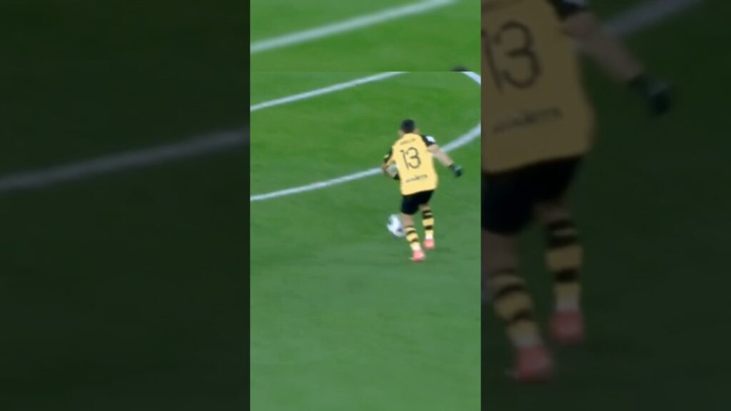 ORBELIN PINEDA ANOTA GOLAZO CON EL AEK ATENAS 🇲🇽