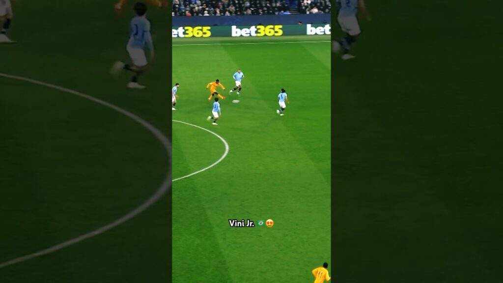 The skill 😍 the pass 😮‍💨