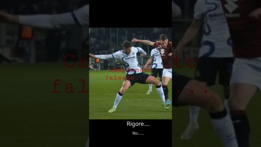 Zakaria era in area sulla riga duindi era rigore... campionato falsato....#shorts