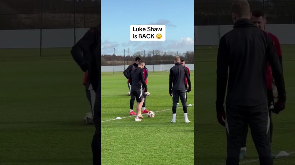 Do not scratch your eyes, Luke Shaw is back in training 😲🔴 #lukeshaw #shaw #mufc #manunited