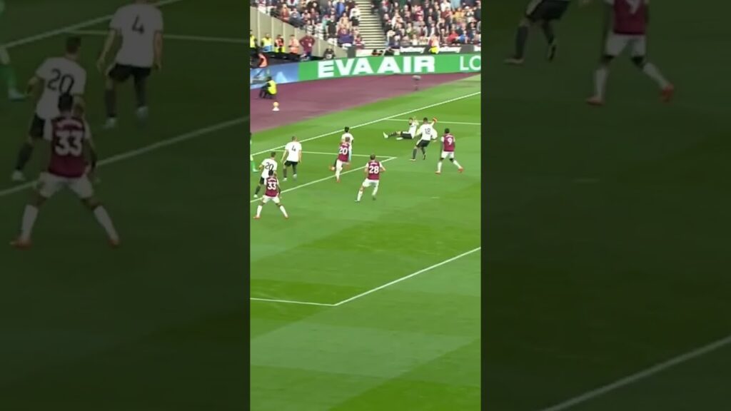 Nous Mazraoui Is A Tackling Machine 🤖🦾