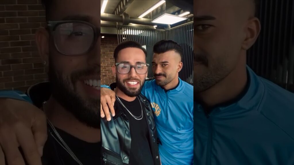 این هم مدل موی جدید رامین رضاییان ستاره استقلال💙💙💙💙