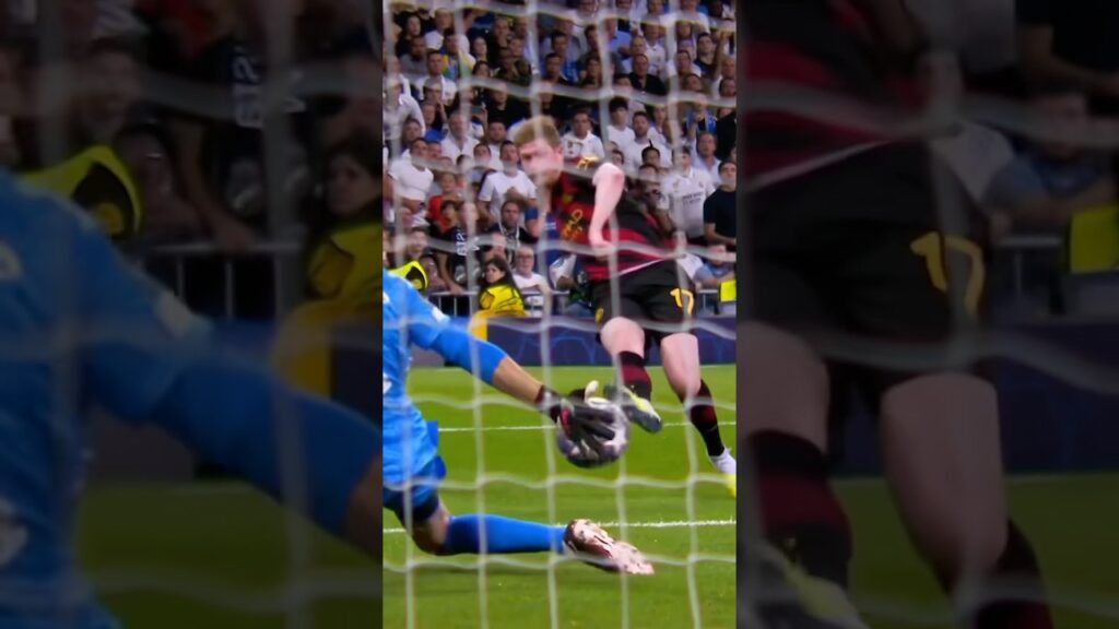 When De Bruyne met Courtois! ⚔️