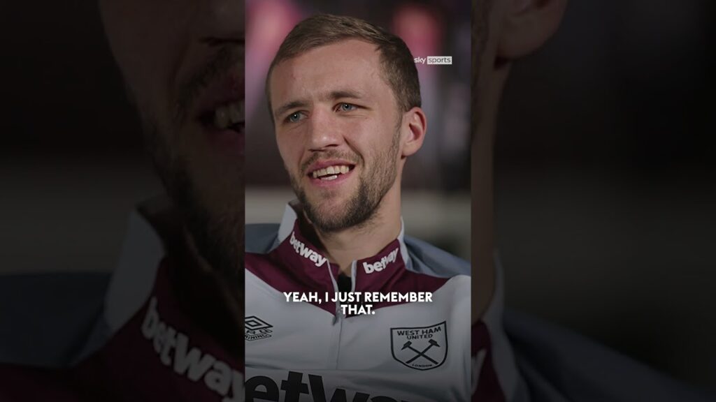 Tomas Soucek reveals what it was like to play against Messi 👀