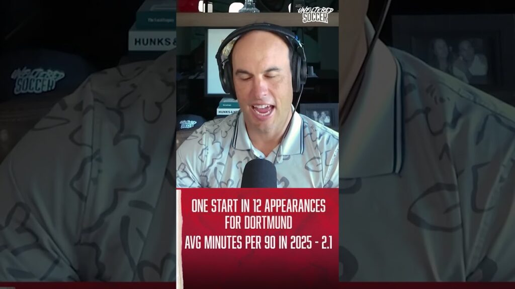 Landon Donovan thinks Gio Reyna should move on from Borussia Dortmund ahead of the 2026 World Cup.