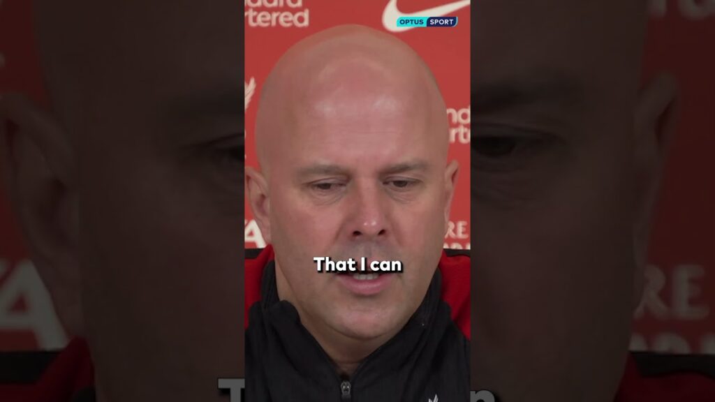 Arne Slot was NOT happy with Darwin Nunez's performance against Aston Villa 👀