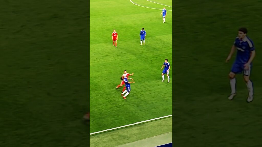 Drogba’s chest control and pass 🤯
