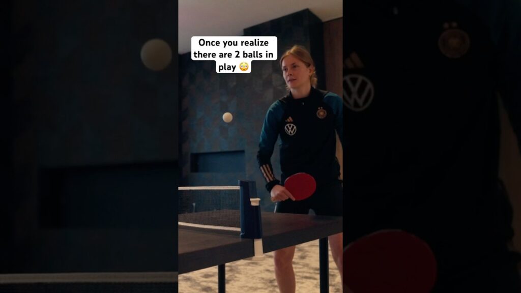 Sjoeke Nüsken has elite ping pong skills! 🏓😲