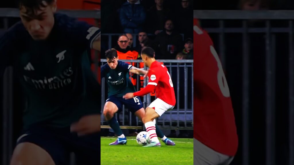 OUTRAGEOUS SKILL 😱 the bench reaction 🤣