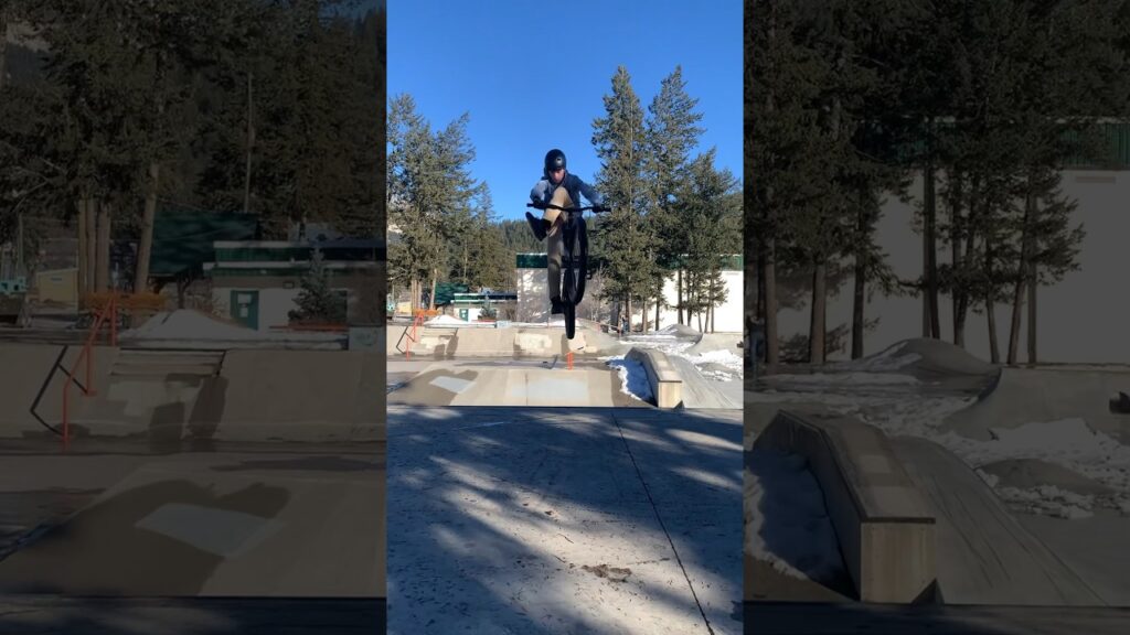 Back on the bike!😃 #skatepark #slopestyle #mtb