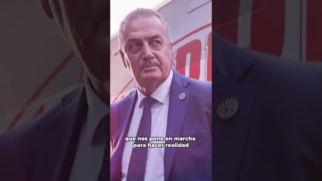 Reconocimiento como HÉROE AMISTAD de Nación Media a Gustavo Alfaro