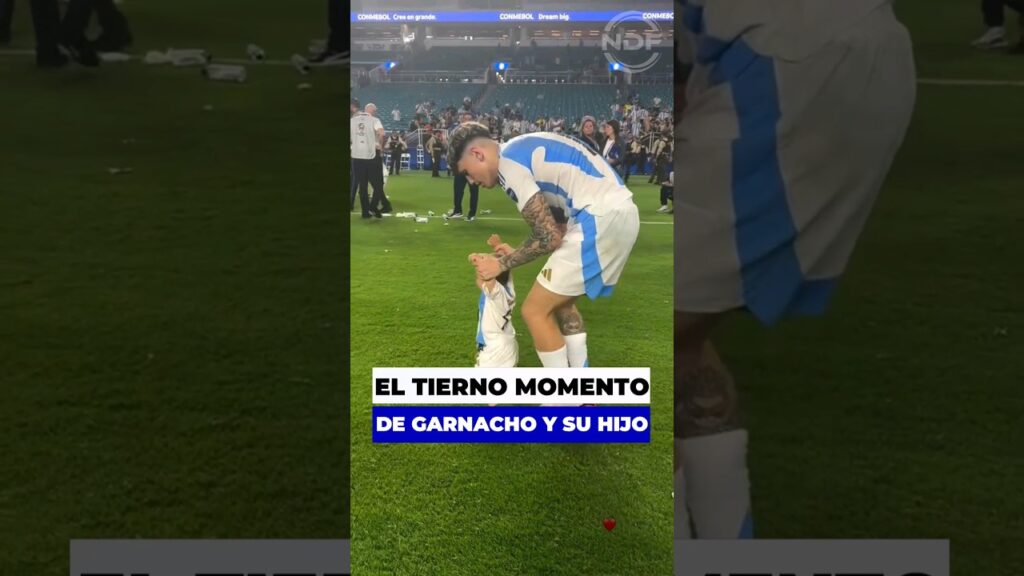 Alejando Garnacho le enseña a caminar a su pequeño hijo Enzo en la final de la Copa América