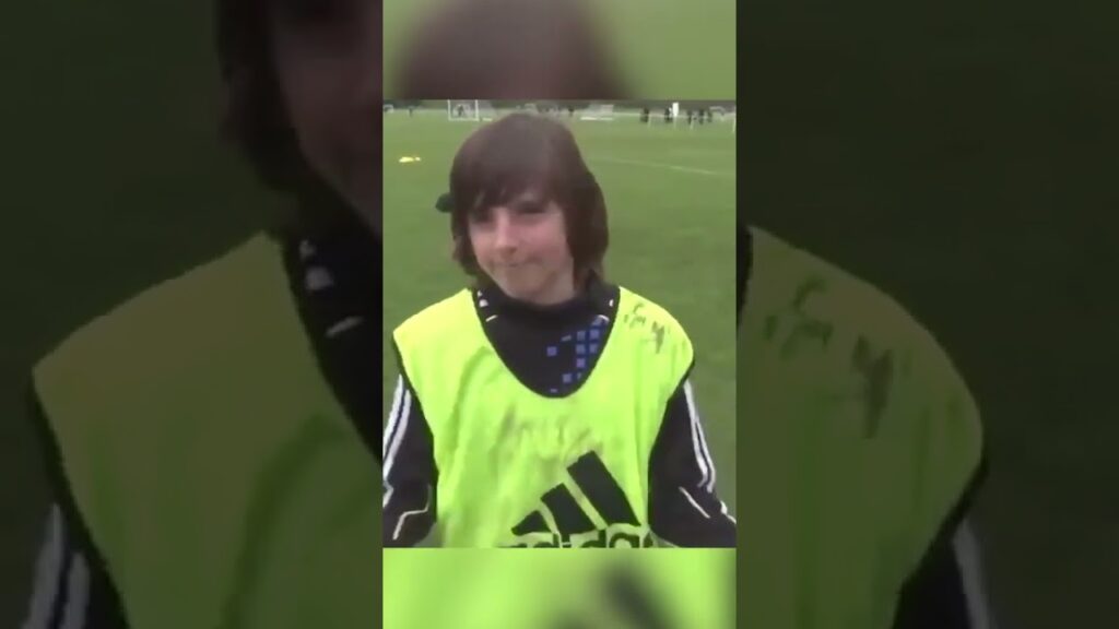 Mason Mount tried to imitate Cristiano Ronaldo 💫 (via masonmount/IG) #shorts