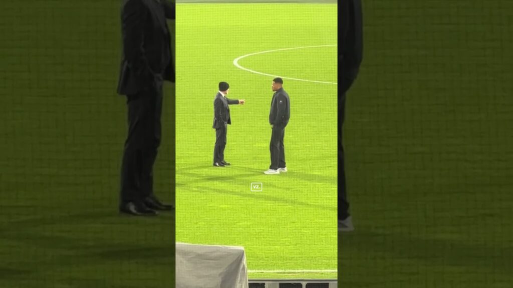 Stefan de Vrij, Denzel Dumfries en de rest van Inter verkennen De Kuip 🏟️ #feyenoord #inter #feyint