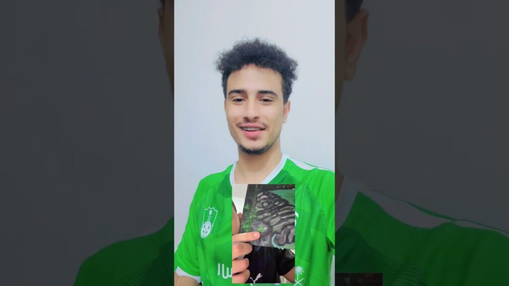 جمهور الهلال الأجانب يطقطقون ويتوعدون الاهلي قبل الكلاسيكو 🥶🤯🔥#الهلال_الاهلي #الكلاسيكو #دوري_روشن