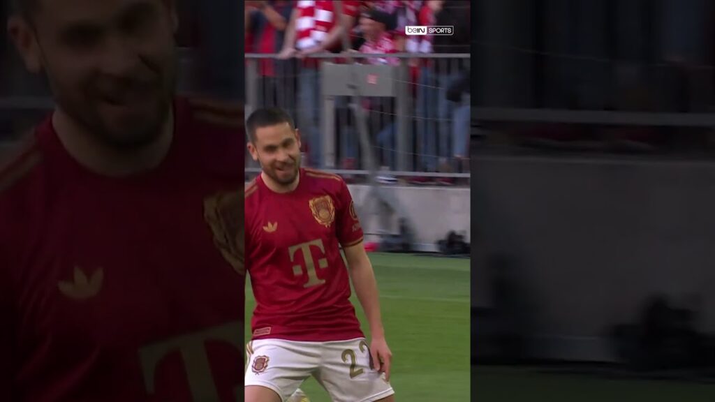 🔴 Raphaël Guerreiro'dan Harika Gol Vuruşu! #bundesliga #shorts