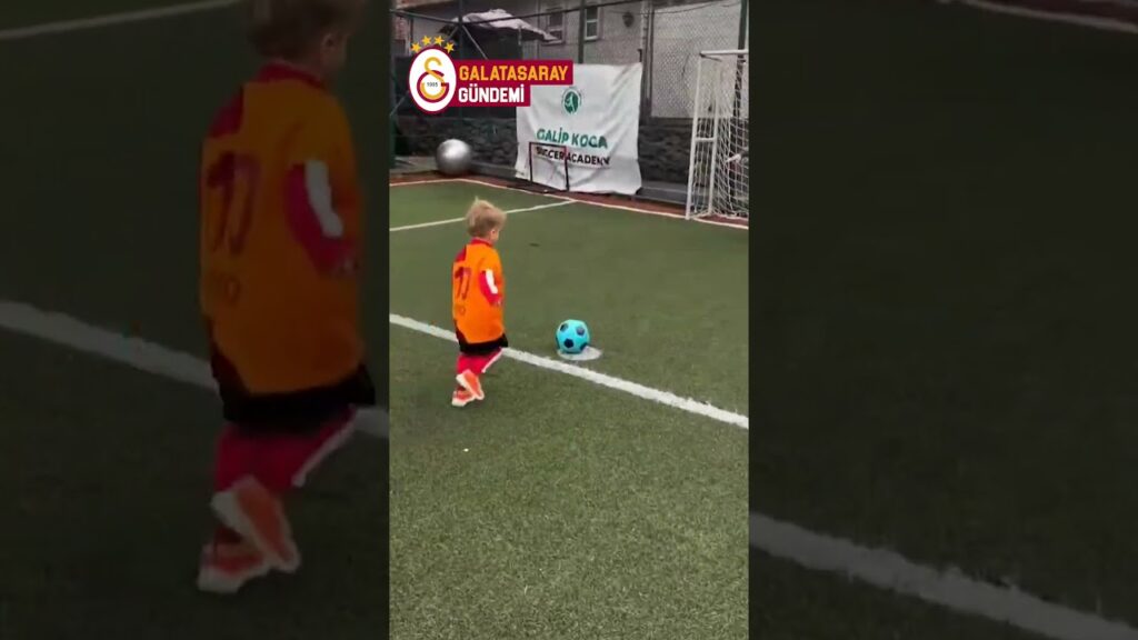 🦁 Süper Solak Ciro Mertens #shrots #galatasaray