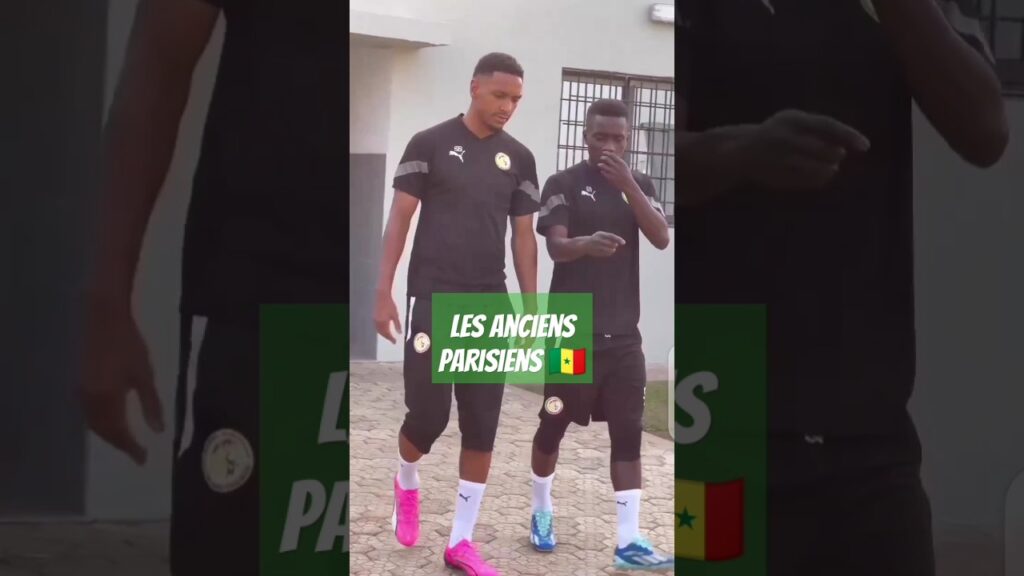 Gana Gueye et Abdou Diallo en pleine...