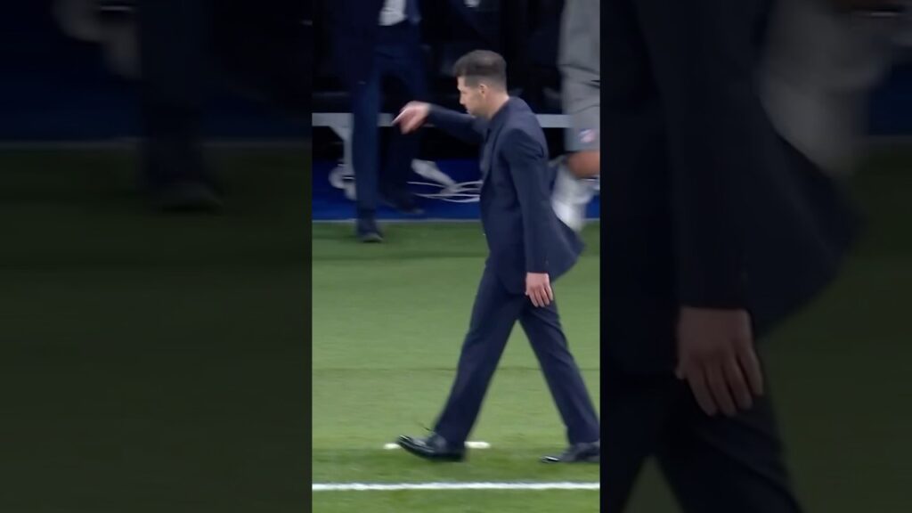 Come for Álvarez's finish, stay for Simeone’s reaction 🤣