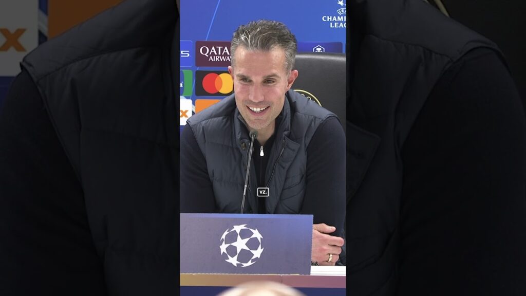 Van Persie spreekt over zijn korte ontmoeting met Stefan de Vrij na #Feyenoord - #Inter ❤️ #feyint