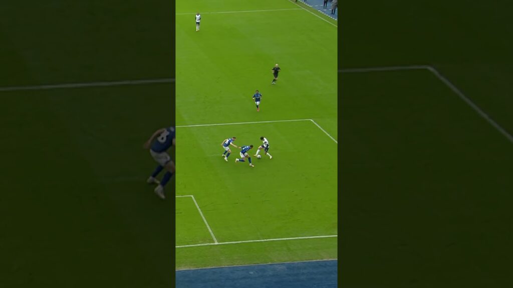 Twice as nice ✌️ Brennan's first double in Lilywhite 🤍