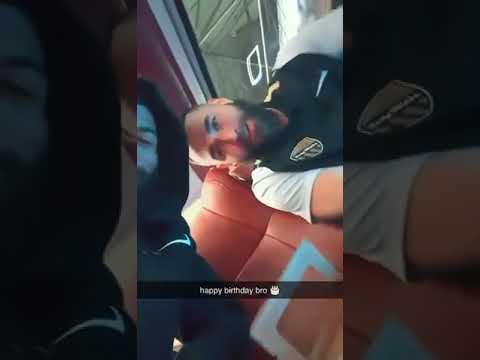 عبدالرحمن العبود برفقة كريم بنزيما