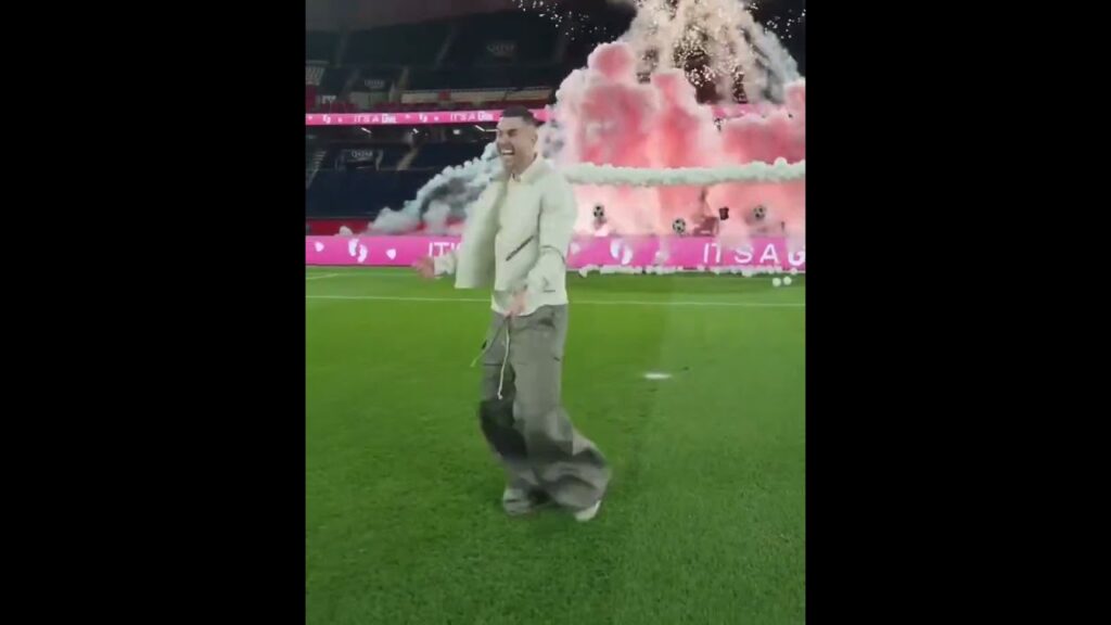 Le Gender Reveal de dingue de Lucas Hernandez au Parc des Princes #football #psg #lucashernandez
