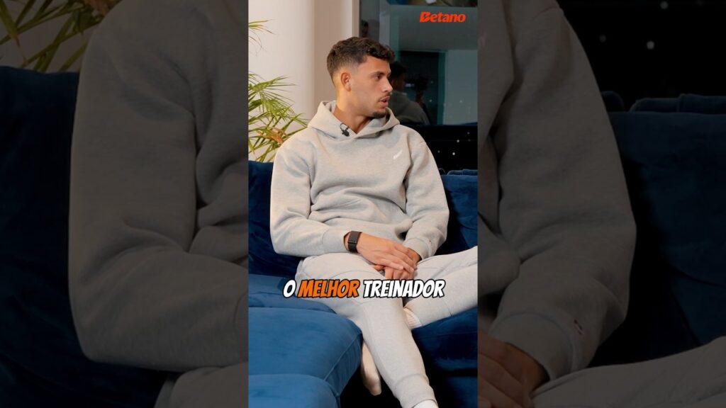 “É o melhor treinador do Mundo.” Palavras de Matheus Nunes sobre Guardiola