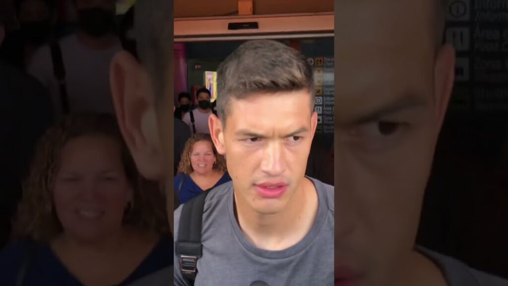 César Montes acepta que tiene ofertas de Europa #shorts #youtubeshorts #ligamx César Montes acepta que tiene ofertas de Europa #shorts #youtubeshorts #ligamx