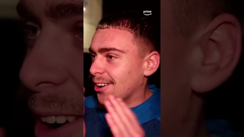 😂 Quand tu aimes un peu trop Iliman Ndiaye