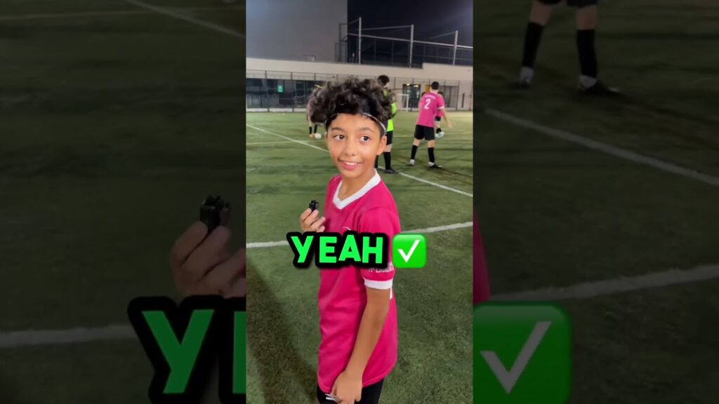 Ronaldo Jr in disguise 👀.  #mehransdinosaurs #footballmemes #ronaldojr #footballskills #football