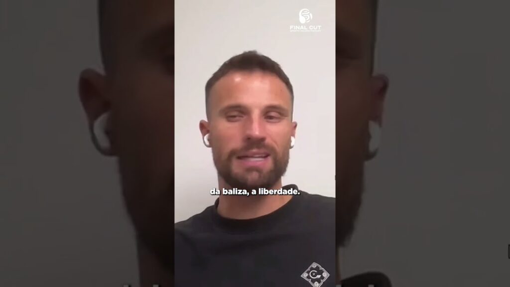 Haris Seferovic | “O João Félix é um jogador de outro nível” Haris Seferovic | "O João Félix é um jogador de outro nível"