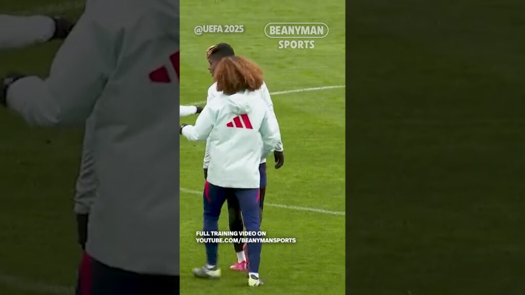 Lamine Yamal and Nico Williams "FIGHT" in Spain training ahead of Nations League quarter-final 🥊😂