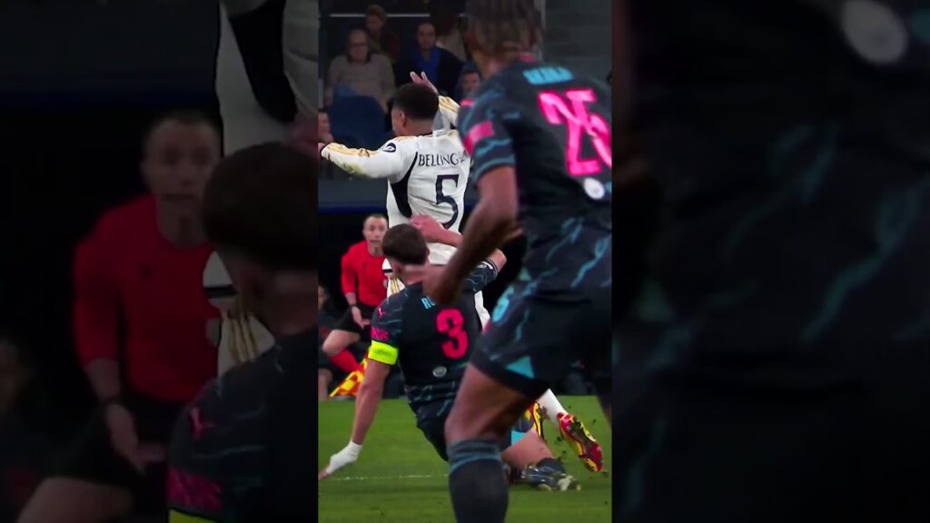 🇵🇹 RUBEN DIAS Shutting the Door!🚪#mancity #football #shorts #shortsvideo #shortsfeed #skills