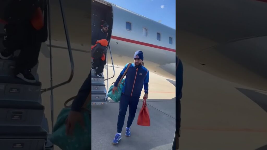 CHEGOU! MEMPHIS DEPAY DESEMBARCANDO NA HOLANDA