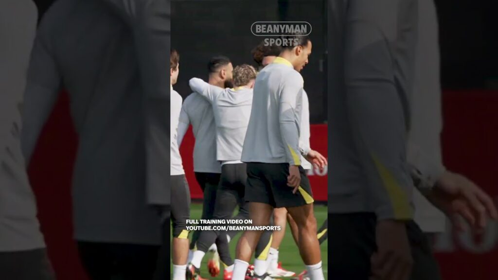 Mo Salah and Trent Alexander-Arnold "FIGHT" in Liverpool training ahead of PSG 🥊😂