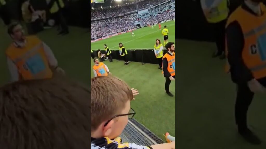 ALEX SANDRO GIRO D'ONORE DOPO JUVE MONZA - THE END