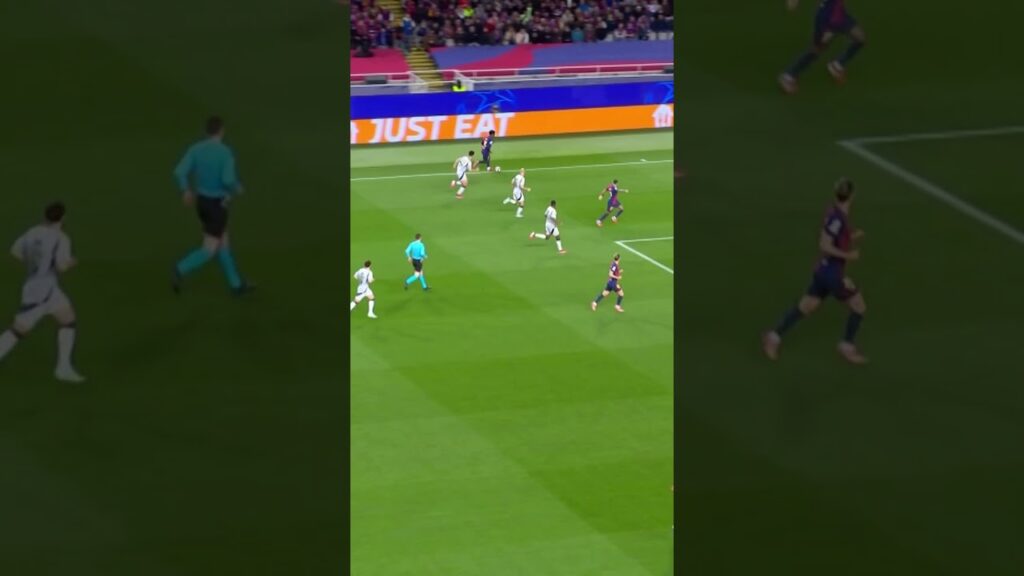 Speed? That’s Balde. 😮‍💨🏎️ #fcbarcelona #shorts #balde