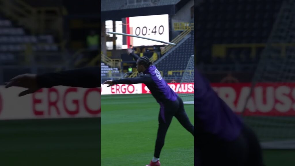 Leroy Sané tries a different sport for a change 😂 #football #footballshorts #bayernmunich