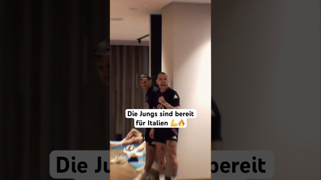 Das Team macht sich mit Fußballtennis warm für's Duell mit Italien 🔥🎾