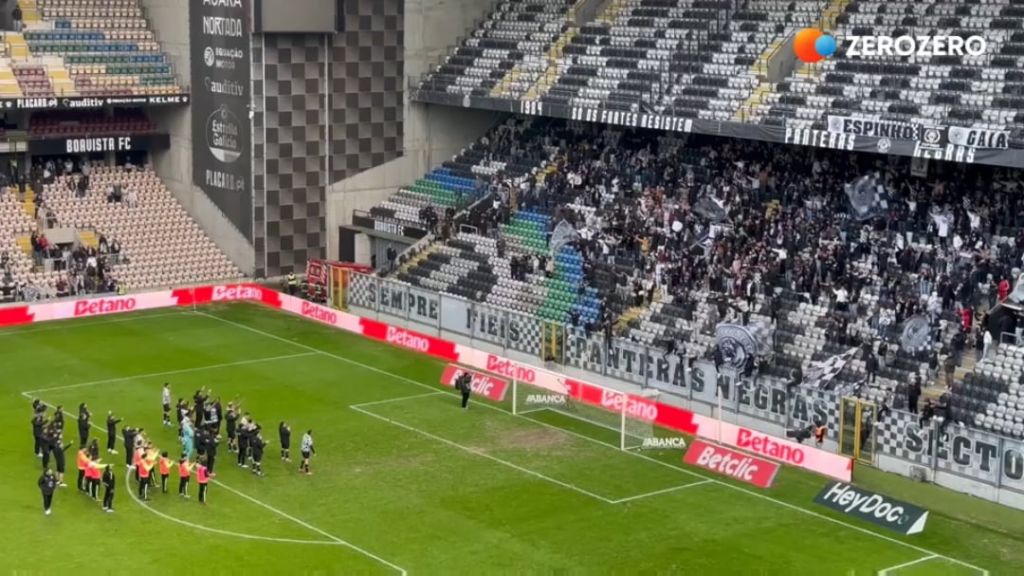 << Nós somos daquela raça >>