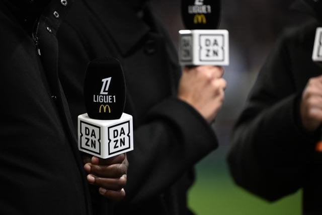 Les clubs de L1 et de L2 ne veulent plus qu'on les regarde